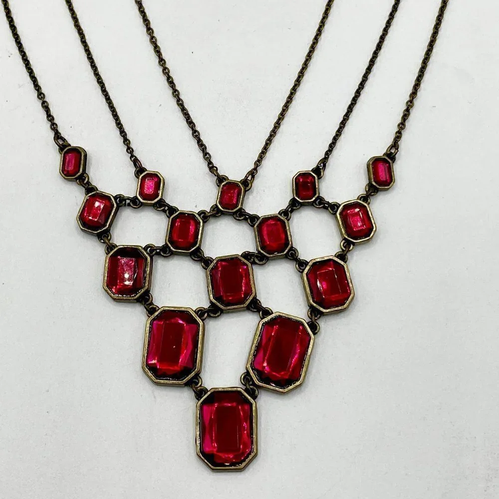 Avon Red Faceted Graduated Squares 3-Strand Gold Tone Statement Bib Necklace